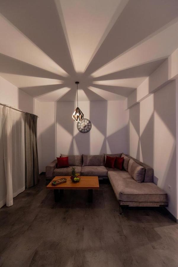 Ioulia'S Apartments Plataria Exterior photo